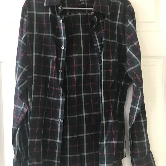 Banana Republic Lightweight Flannel Shirt - Men’s Medium, Navy & Red Plaid - Picture 1 of 3
